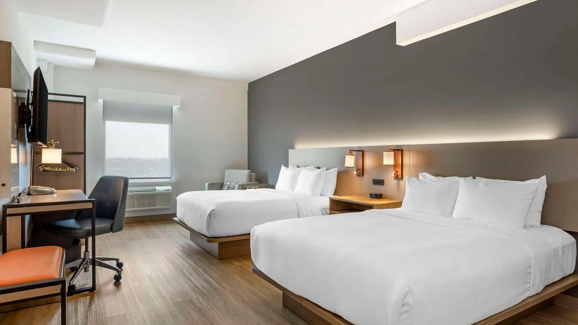 Comfort Inn & Suites Newark Liberty International Airport ארצות הברית